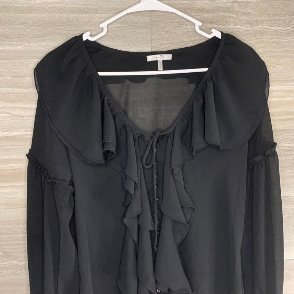Womens Metro 7 Ruffle Button Down Blouse - Picture 2 of 11